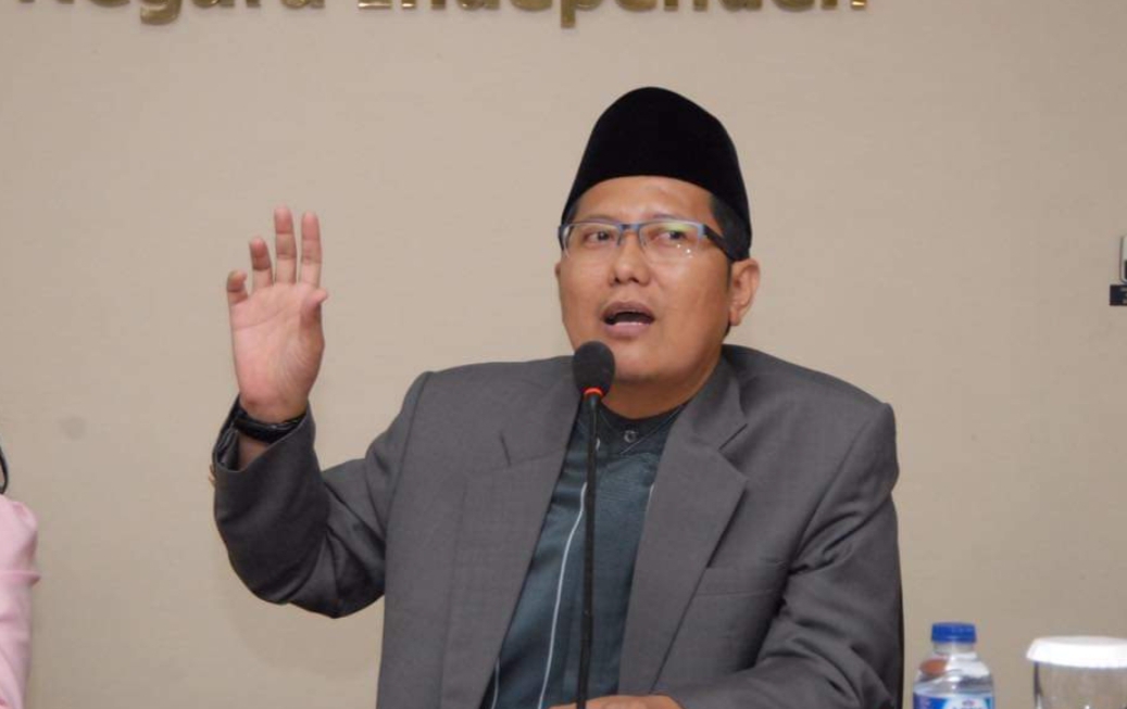 Sering Bicara Soal Agama, KH Cholil Nafis Tawarkan KSAD Dudung Ikut Standarisasi Dai MUI